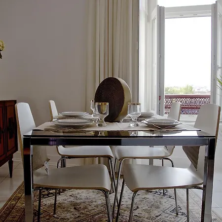 Chiado Apartamento *